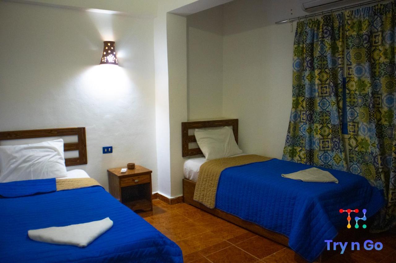 Sea Horse Hotel Dahab Bagian luar foto