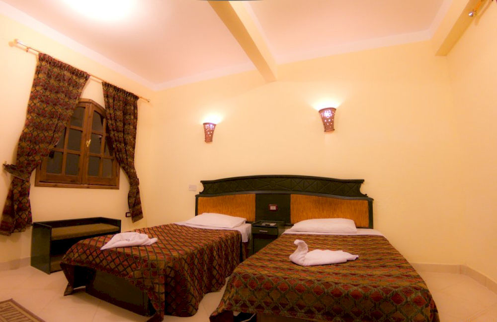 Sea Horse Hotel Dahab Bagian luar foto